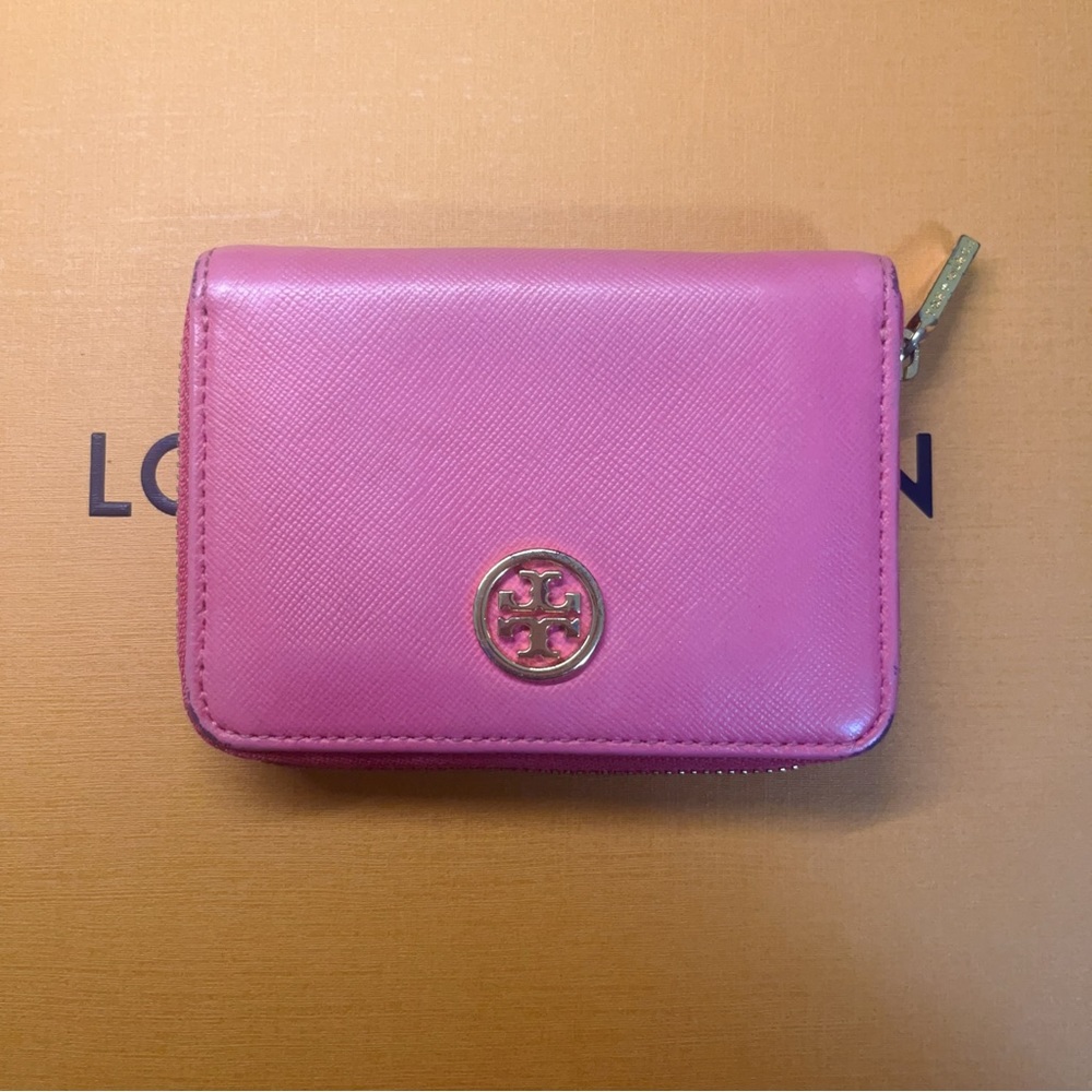 Tory Burch Robinson Zip Coin Case in Tory Pink (660)